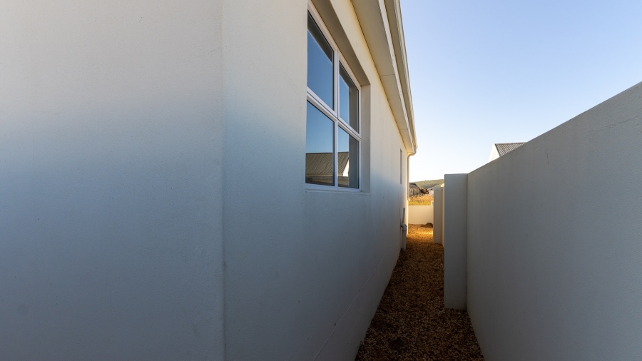3 Bedroom Property for Sale in Stilbaai Wes Western Cape